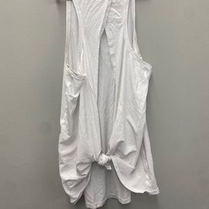 Lululemon top ladies size 10